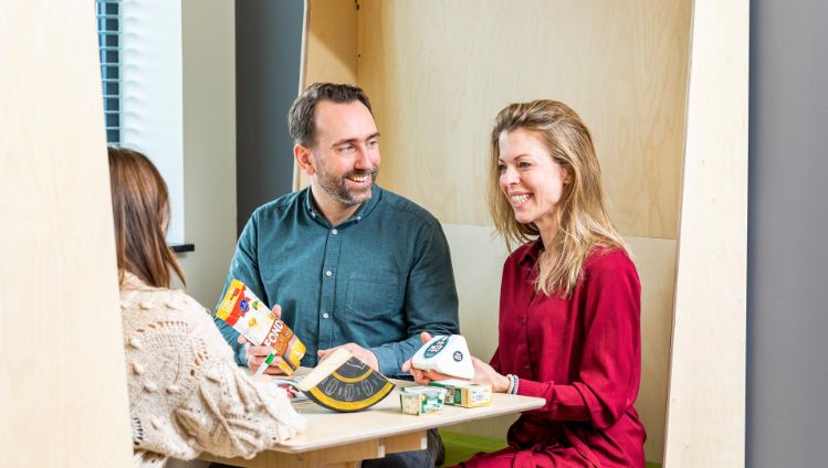 stagebanner-3840x2160px