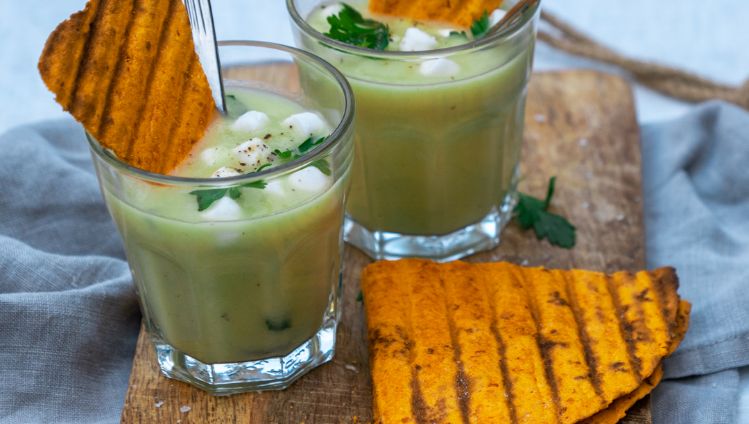 Courgette soep met geitenkaas