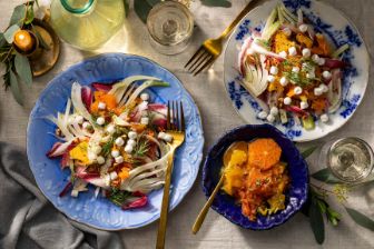 Winterse geitenkaassalade met gestoofd citrusfruit - 3840x2160px