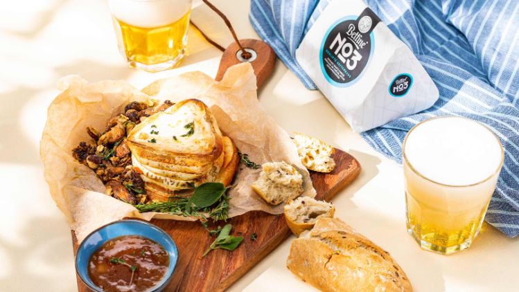 gebakkengeitenkaas met hartige crumble -header