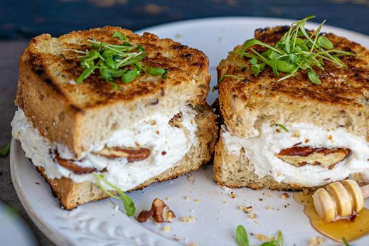 Tosti geitenkaas walnoot honing