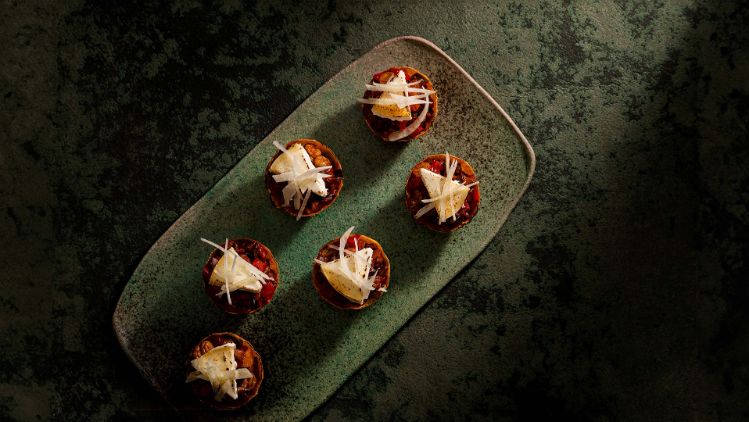 caponata met geitenkaas - 3840x2160px